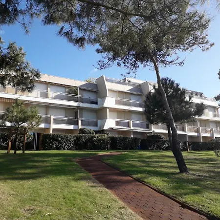 C2111 Vue Terrasse, Parking Apartamento